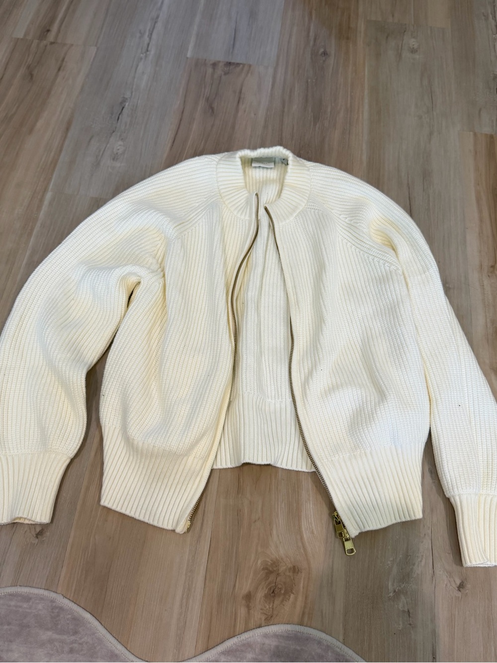 Varley Cream Ribbed Zip-Front Knit Jacket